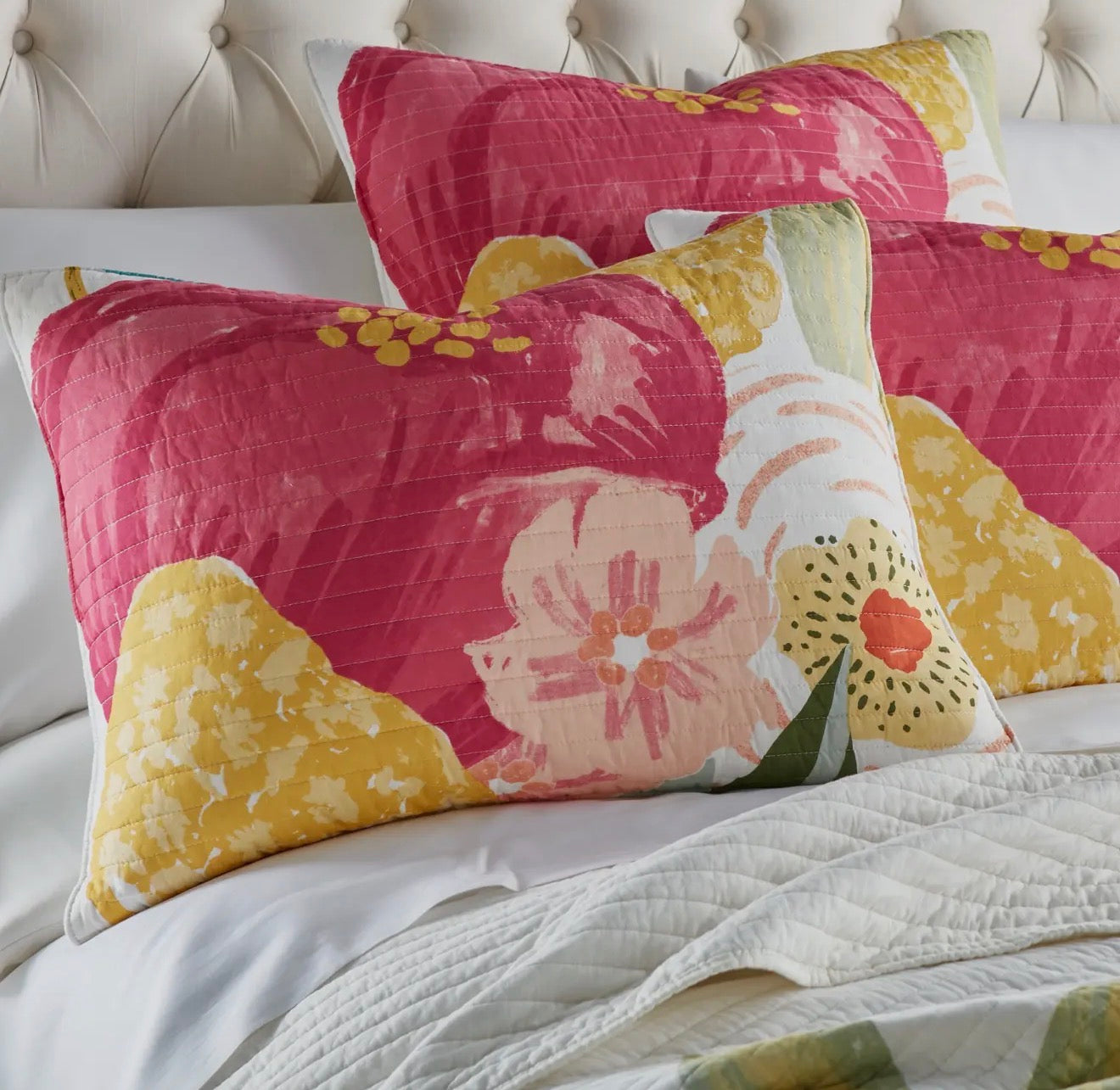 Rose Quilt Set
