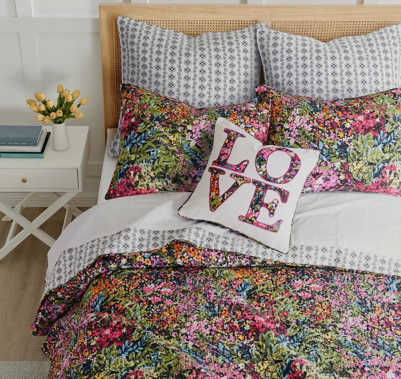 Kathy Quilt Set