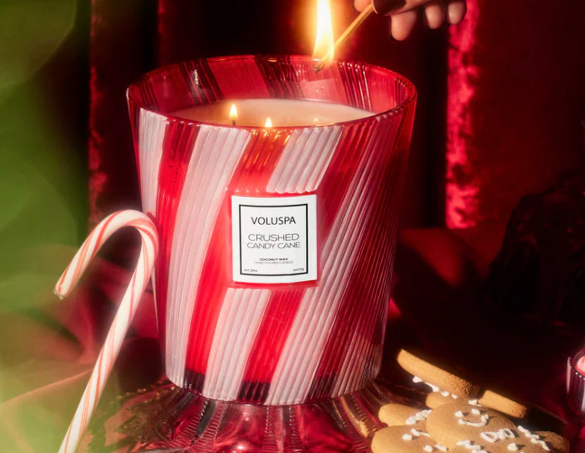 Crushed Candy Cane 3 Wick Hearth