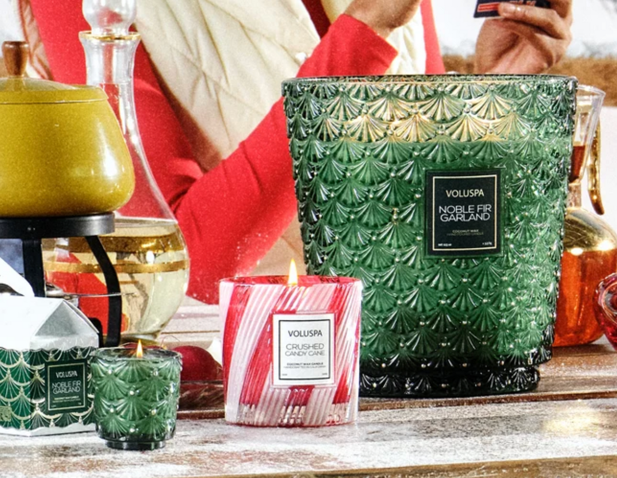Crushed Candy Cane 12 oz. Candle