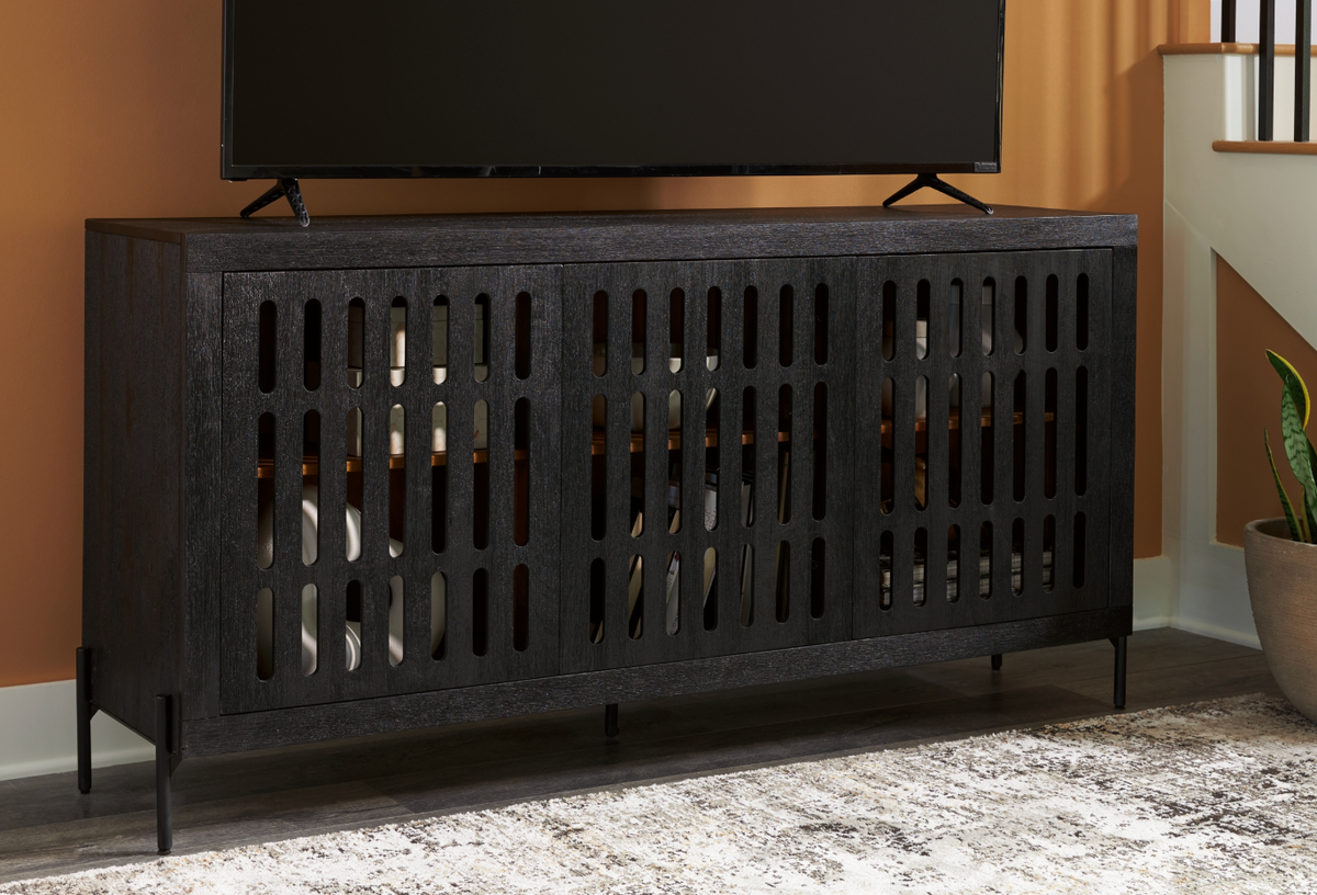 Vallisburg Accent Cabinet
