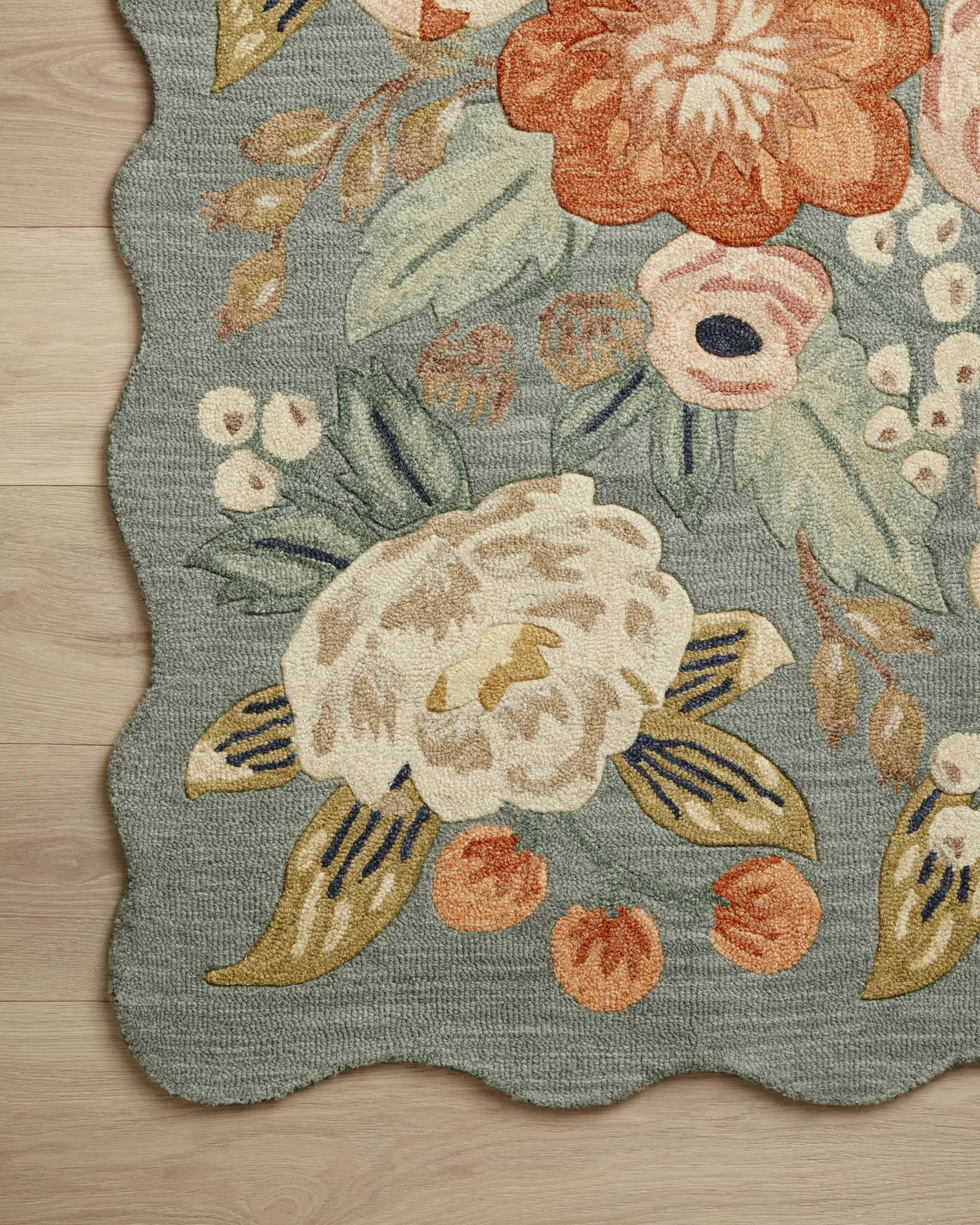 Silhouette Rug - Vintage Blossom Sage