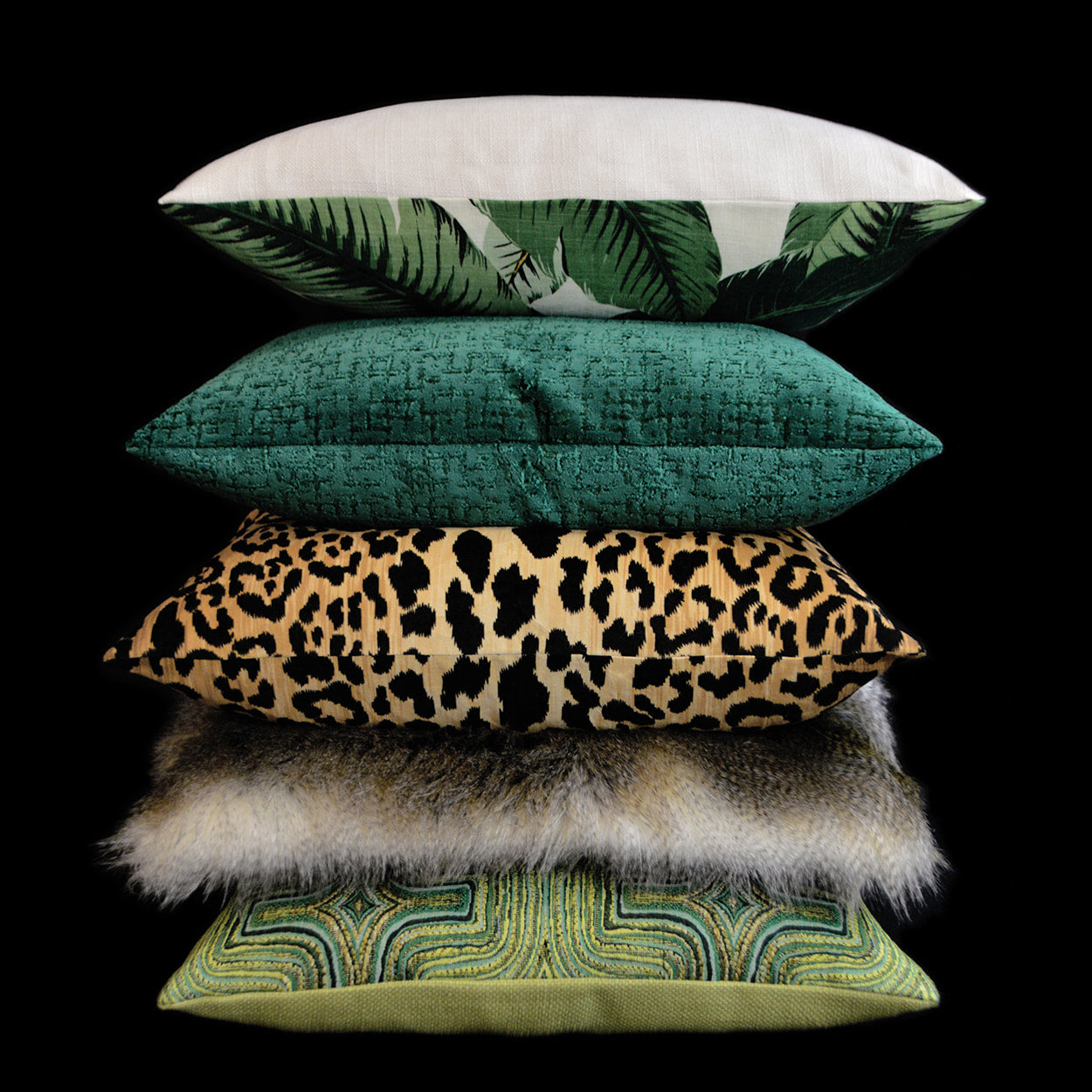 DVK Pillow - Jamil