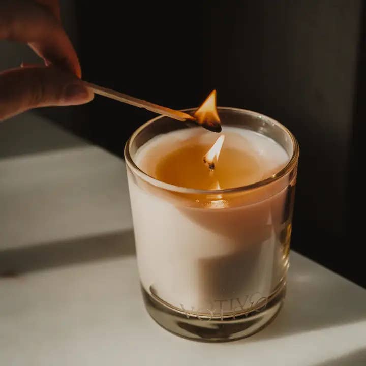 Red Currant 10oz Signature Candle | Mother's Day Gift