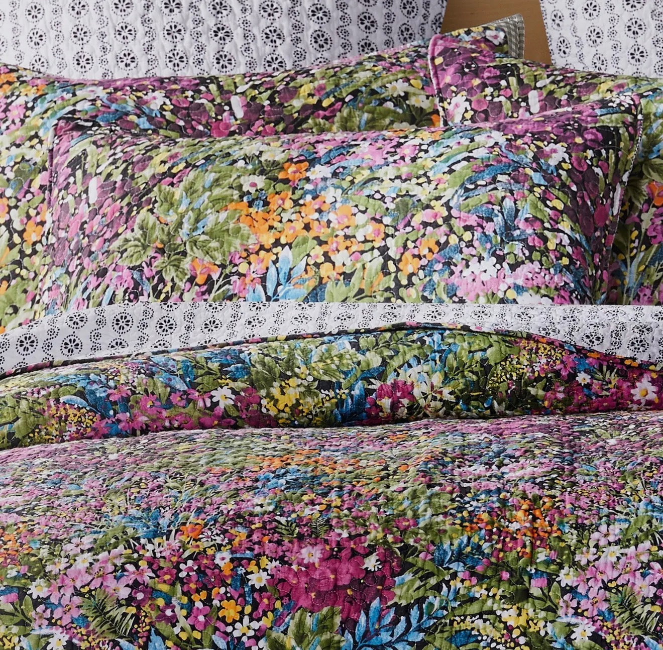 Kathy Quilt Set