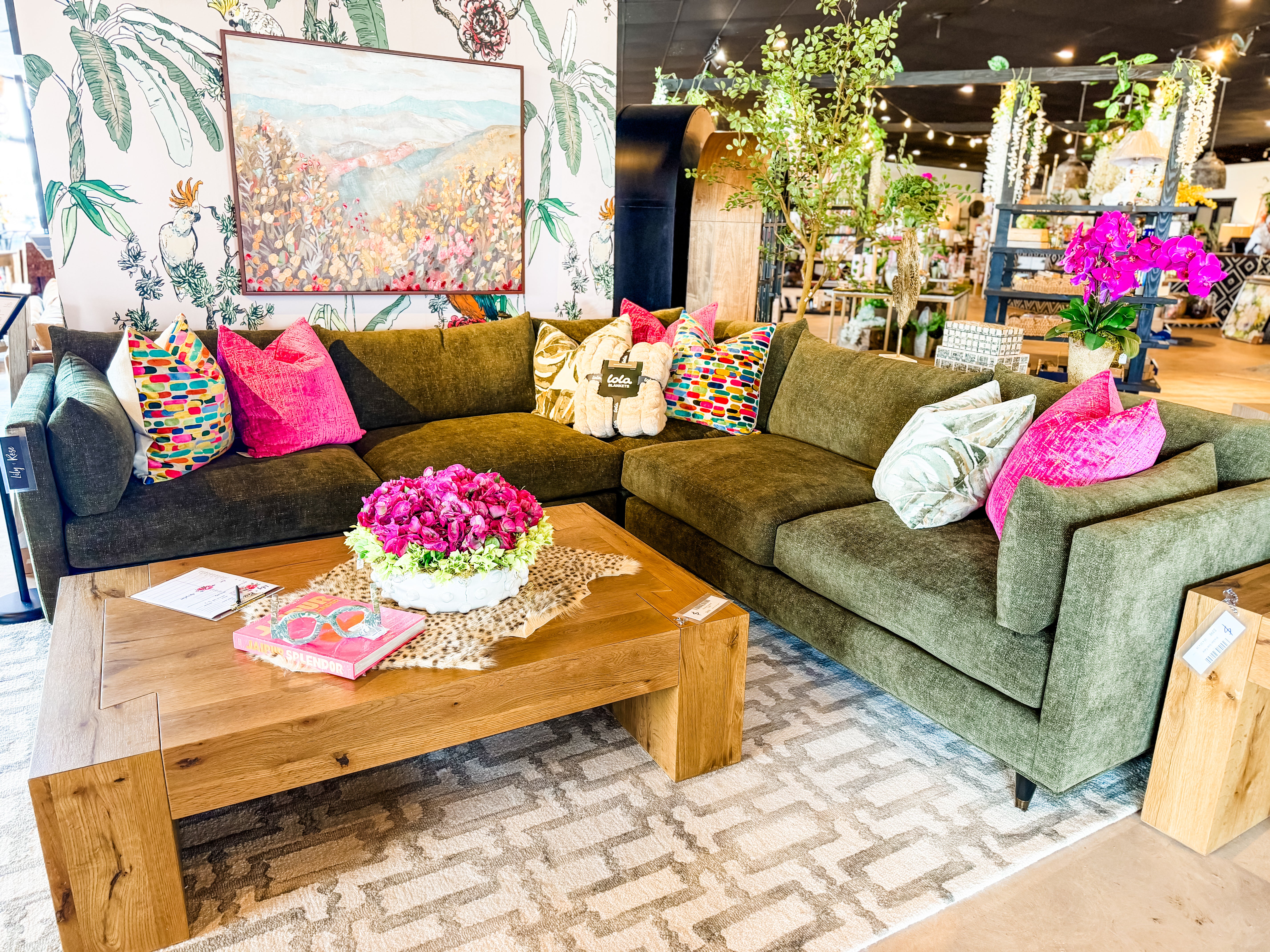 Pia Sofa