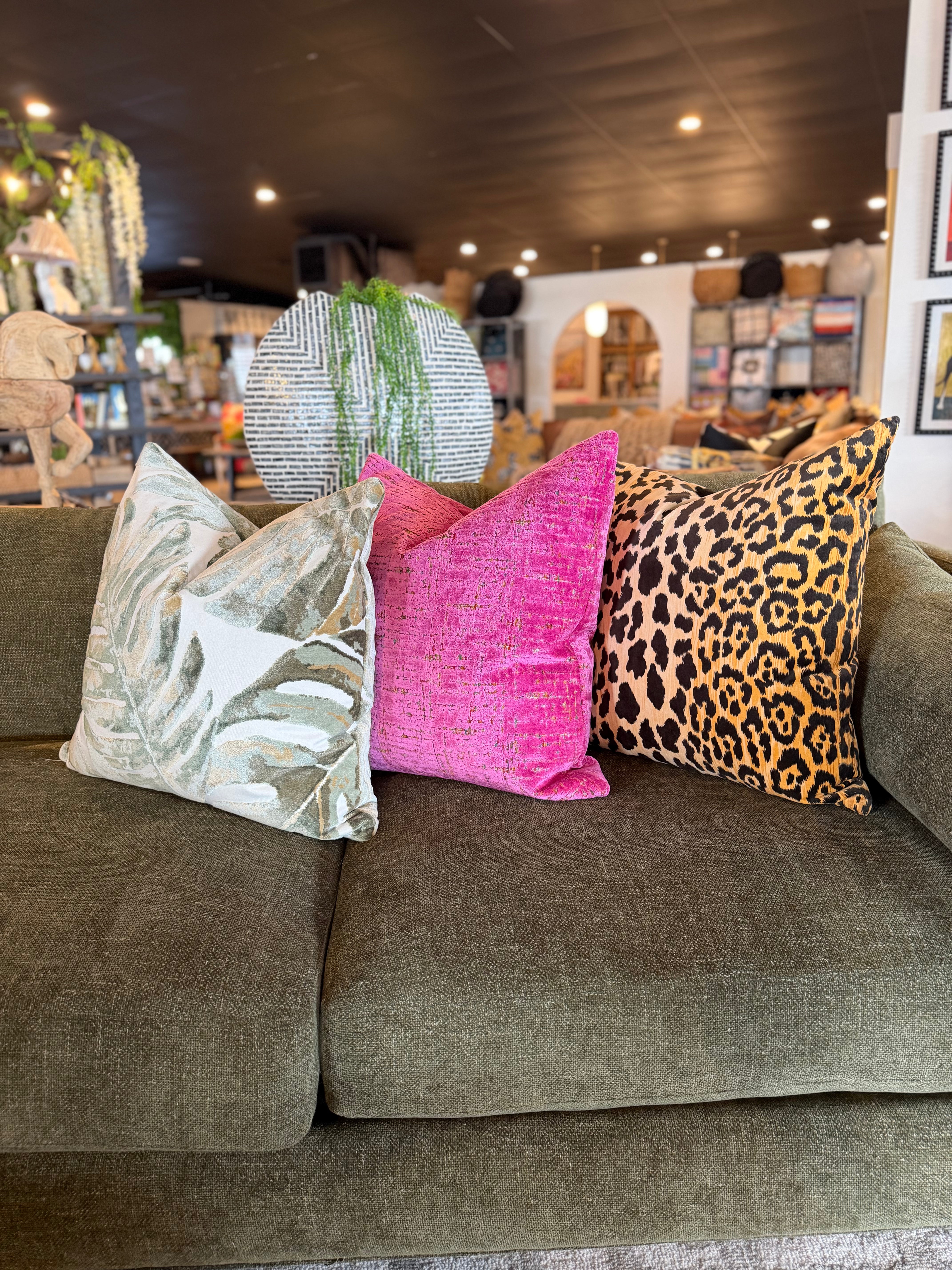 DVK Pillow - Jamil Cheetah