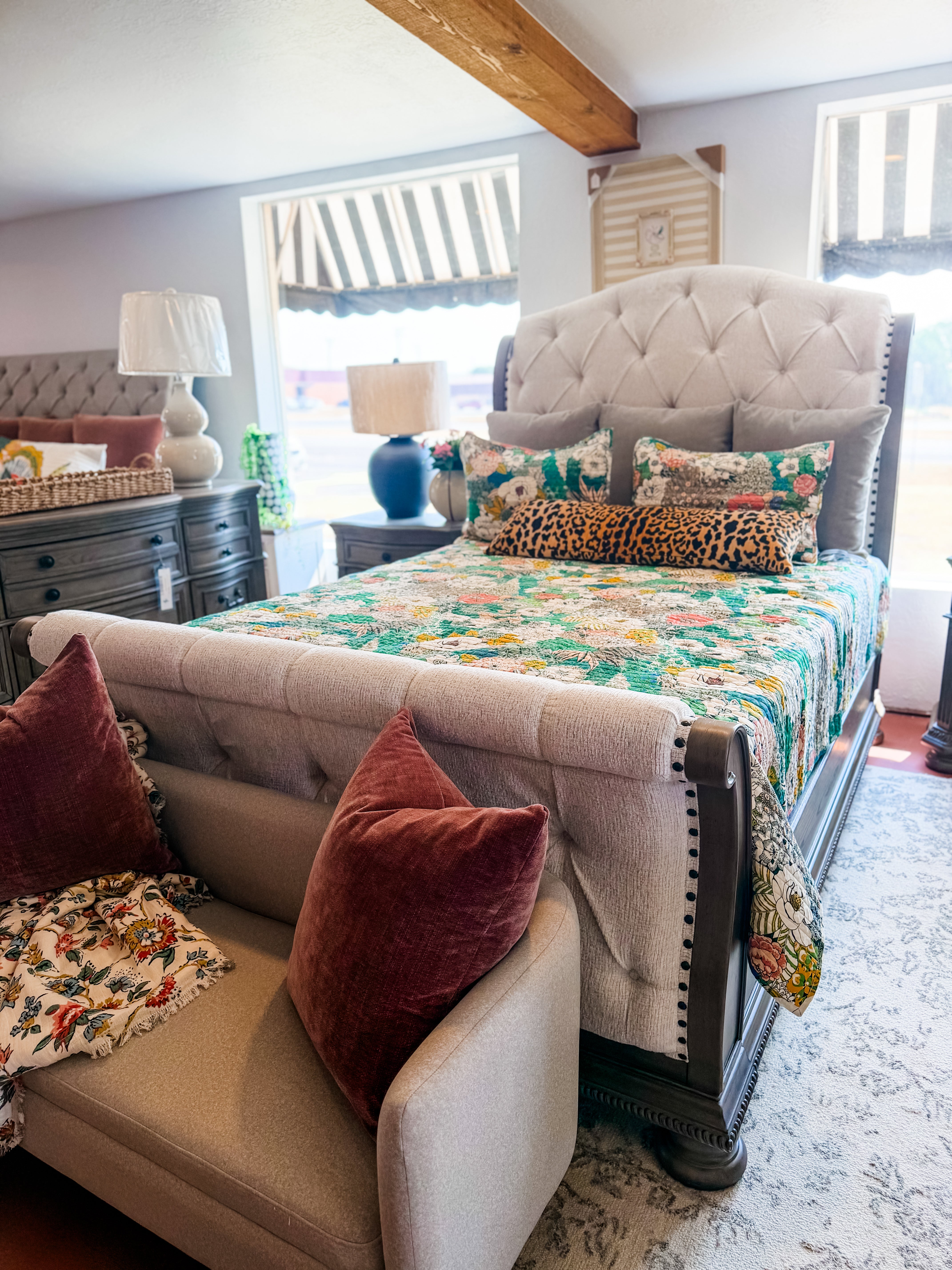 Ardenfield  Upholstered Sleigh Bed