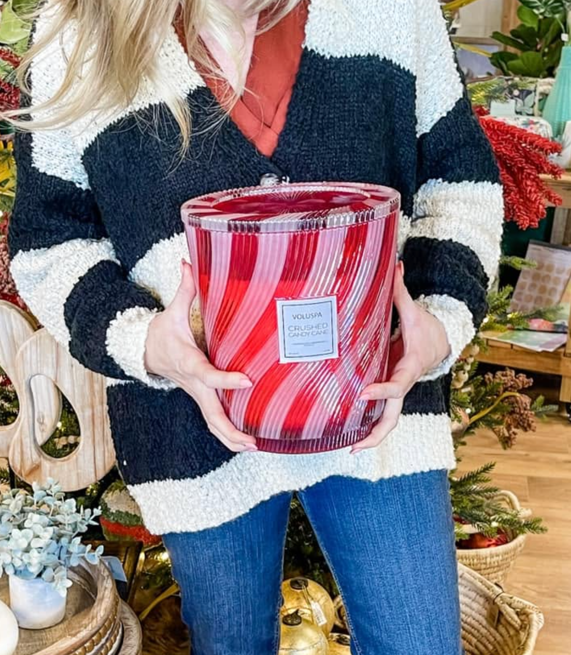 Crushed Candy Cane 123 oz. candle