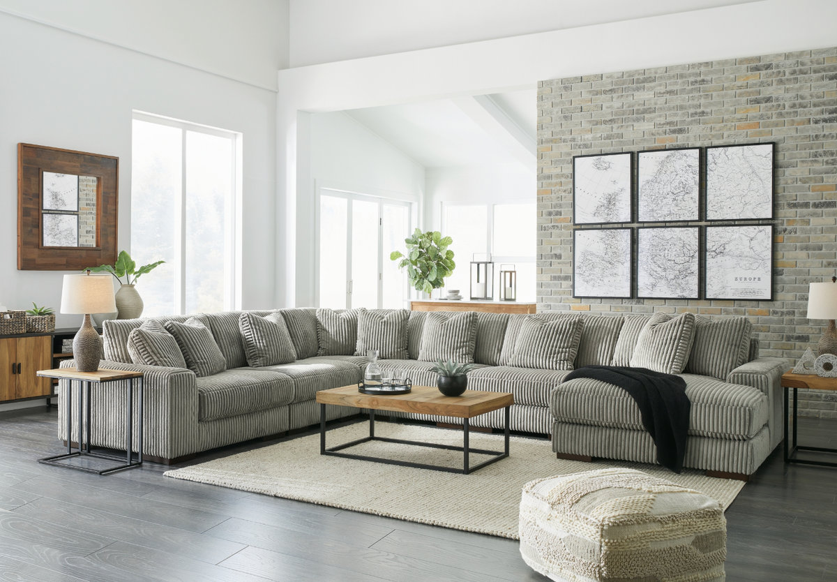 Lindyn 6 piece sectional with Chaise