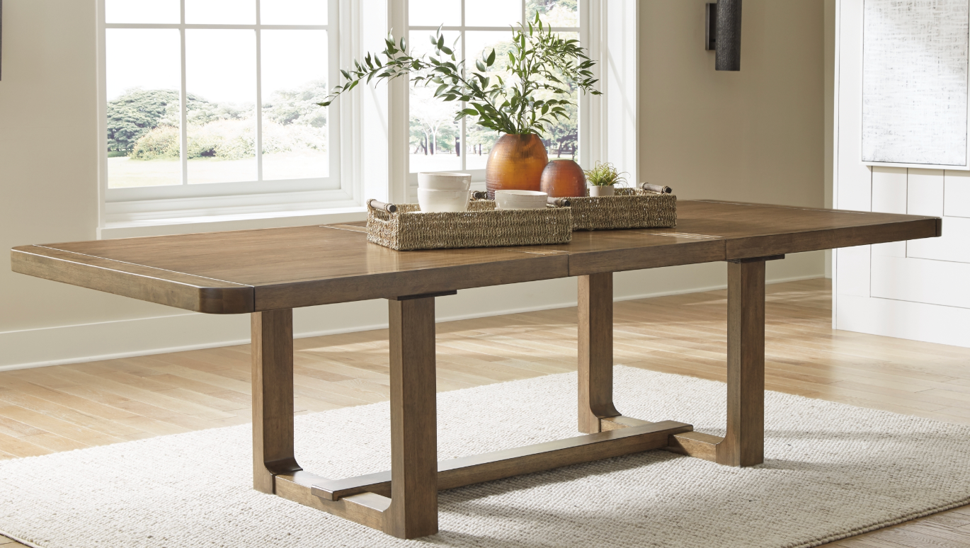 Cabalynn Dining Table