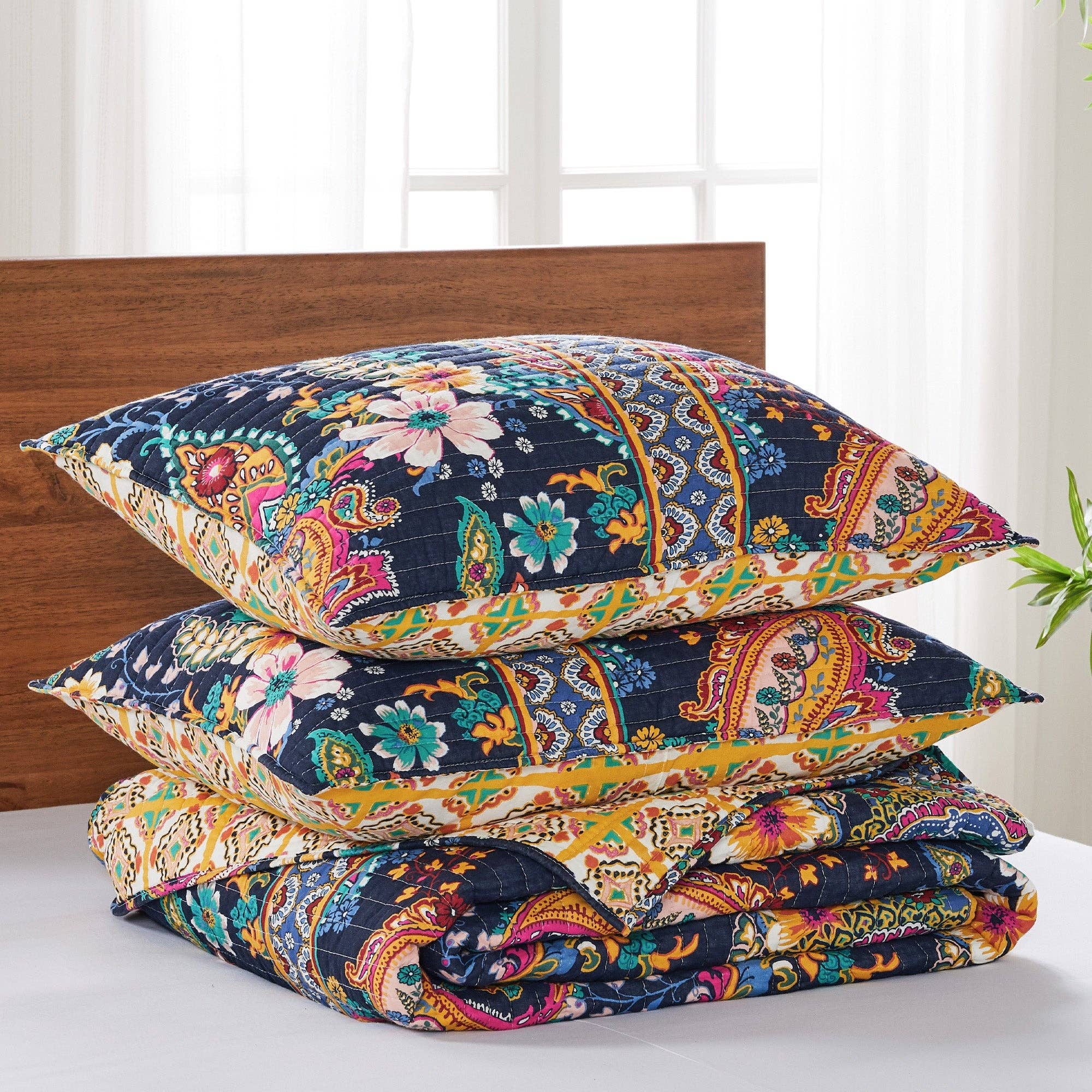April Quilt Set