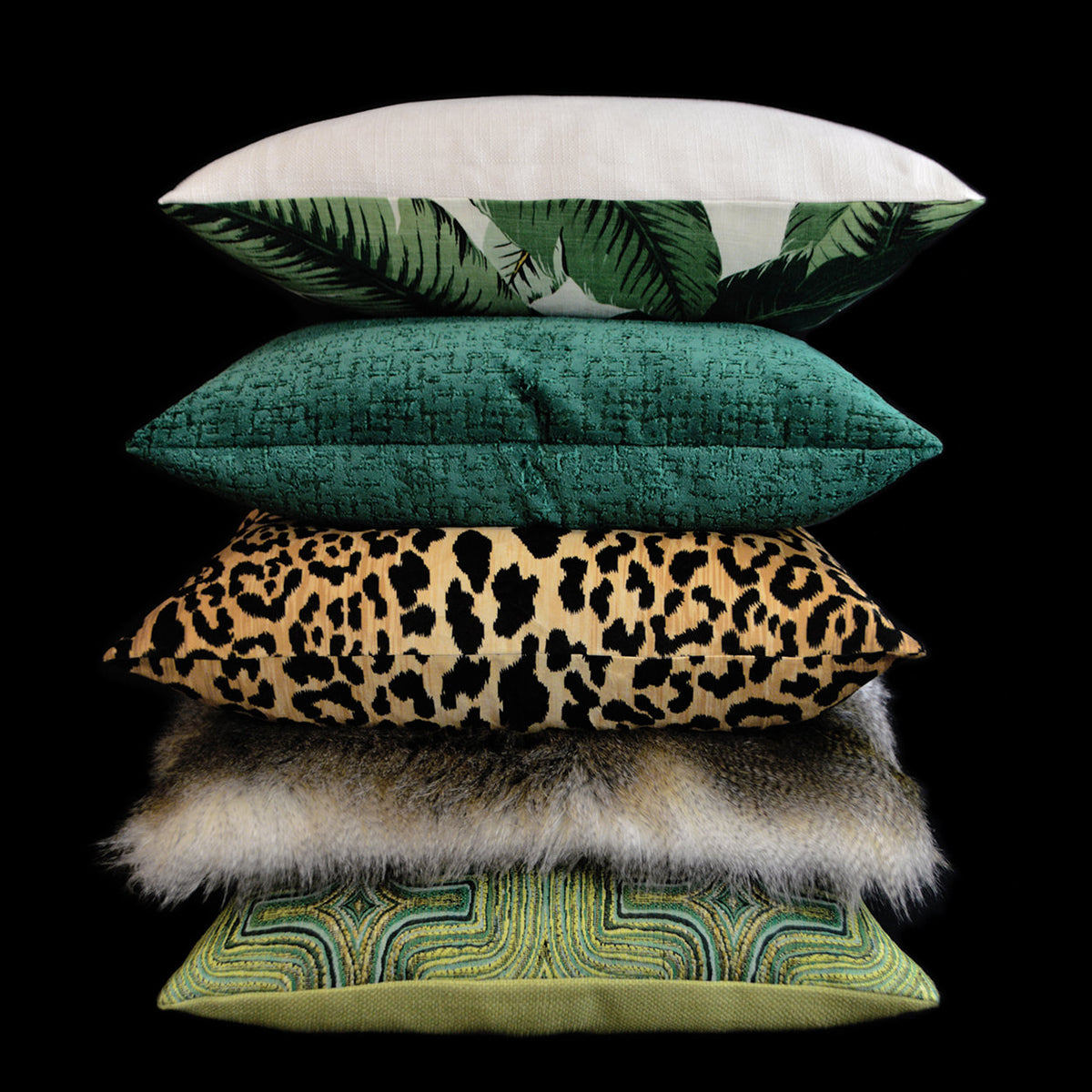DVK Pillow - Jamil