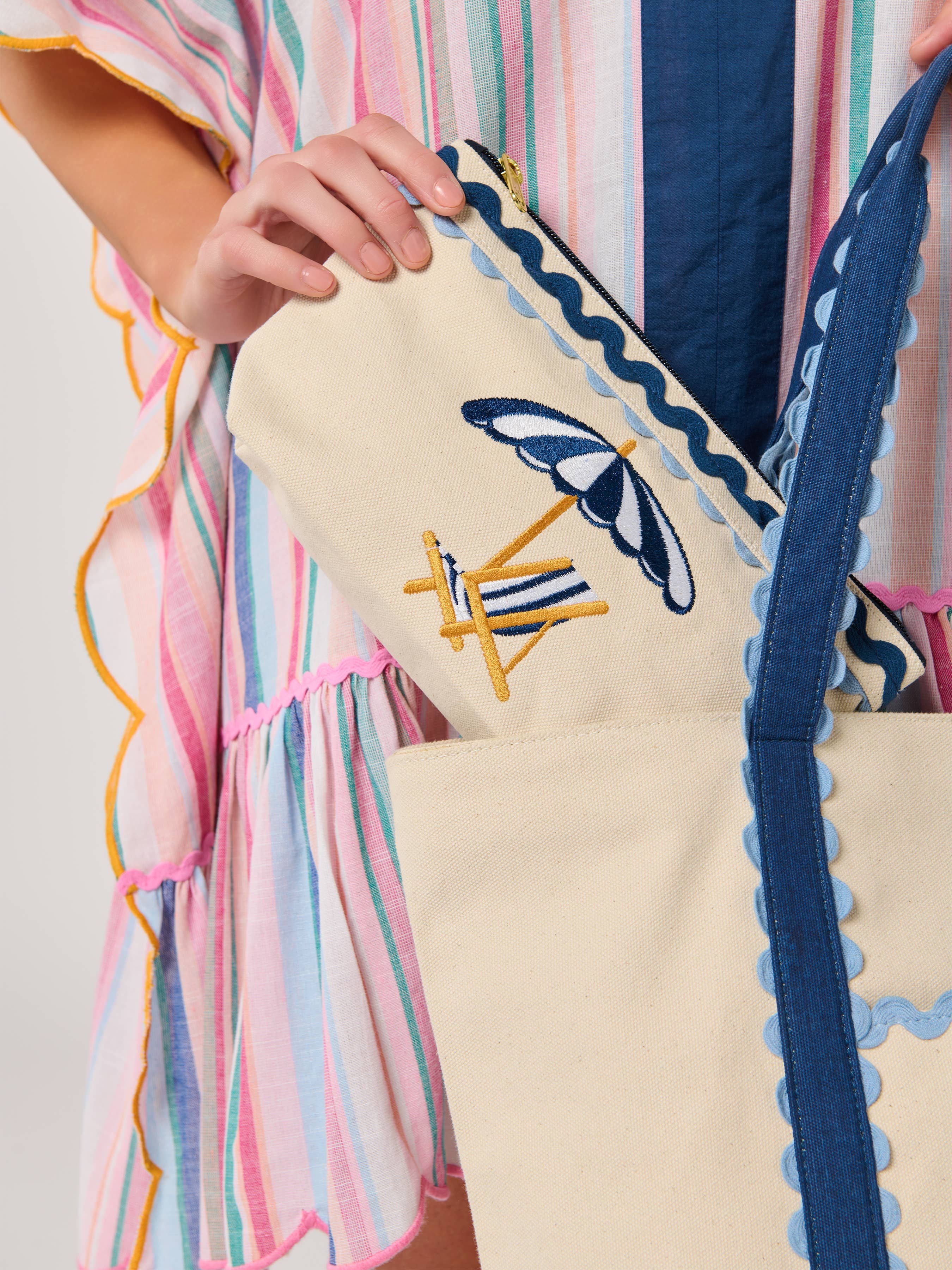 Poppy Tote: Blue