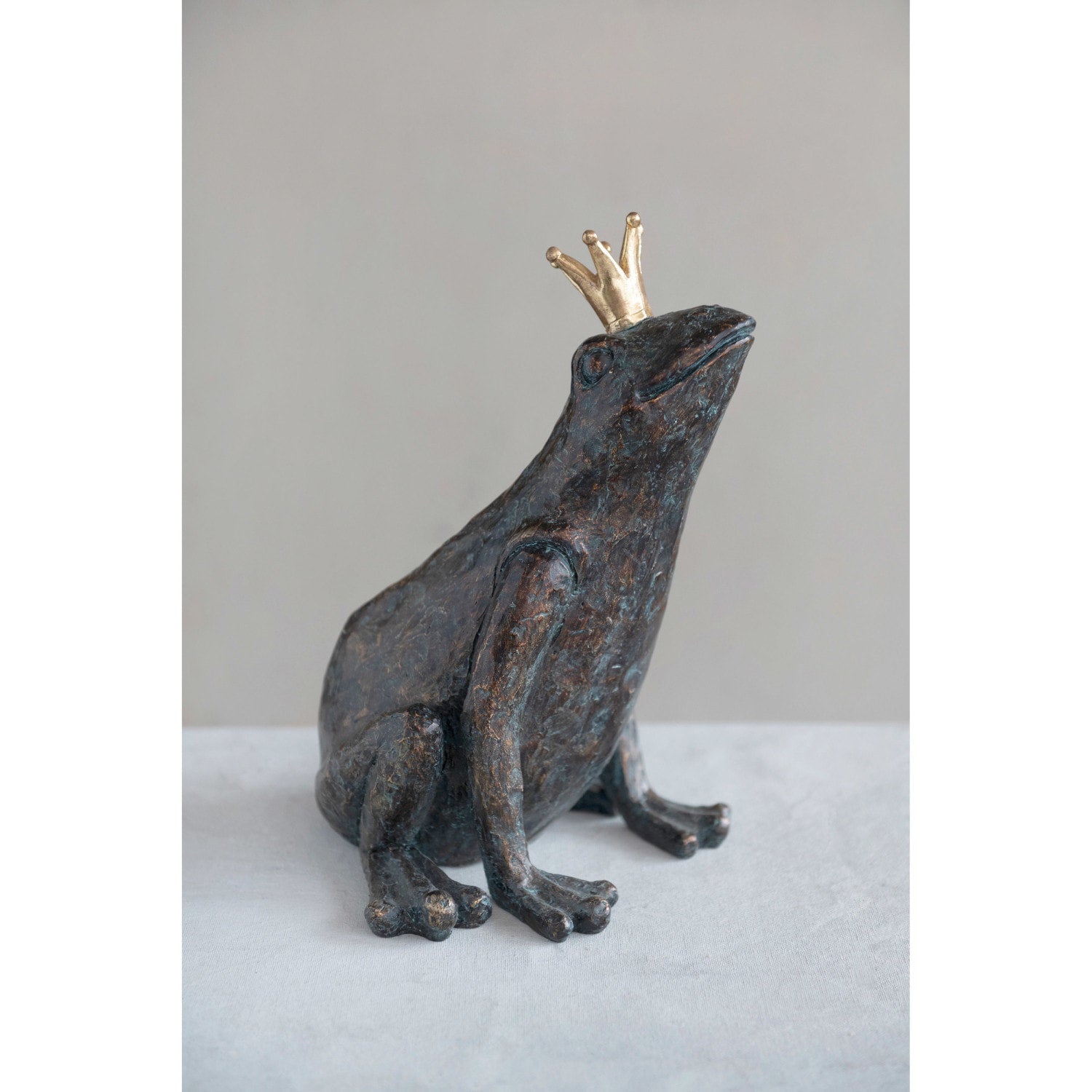 Resin Frog W Gold Crown
