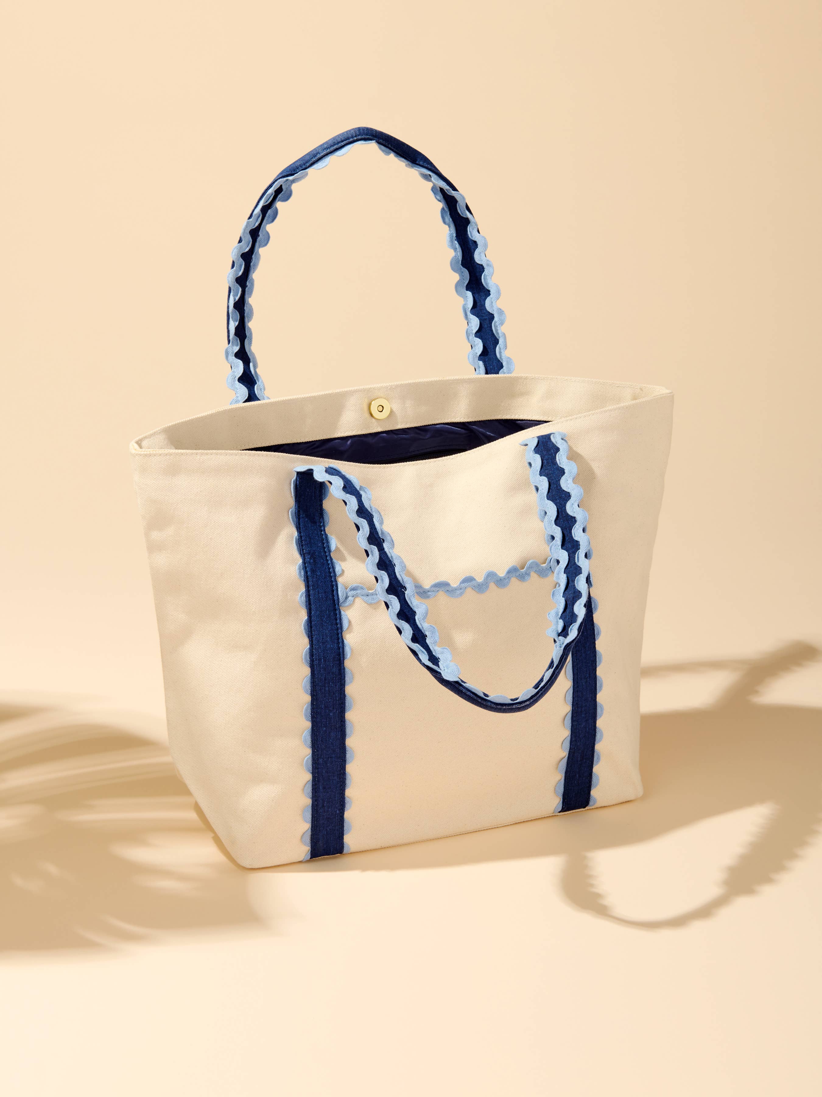 Poppy Tote: Blue